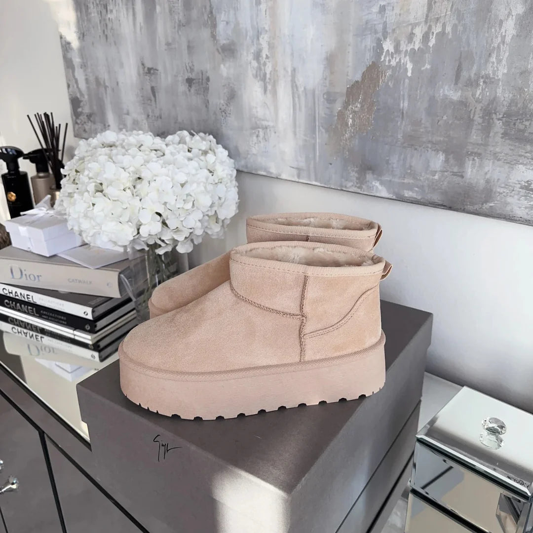 Gefütterte Plateau-Stiefel für Damen