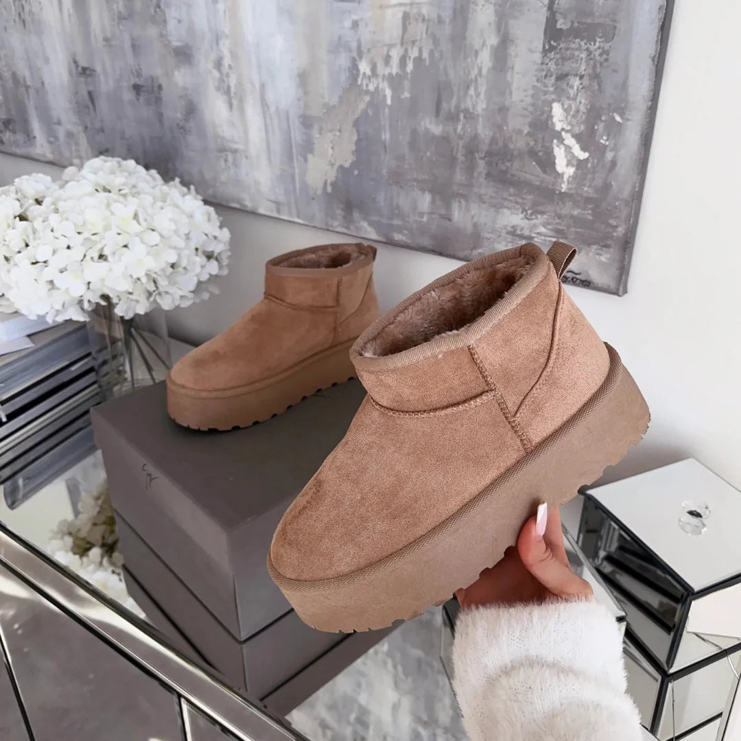 Gefütterte Plateau-Stiefel für Damen