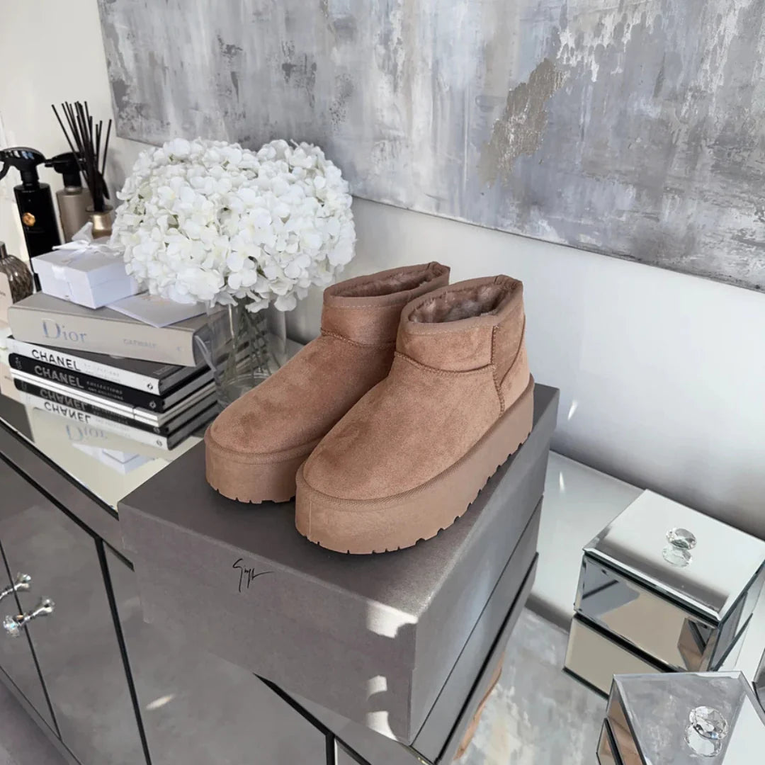 Gefütterte Plateau-Stiefel für Damen