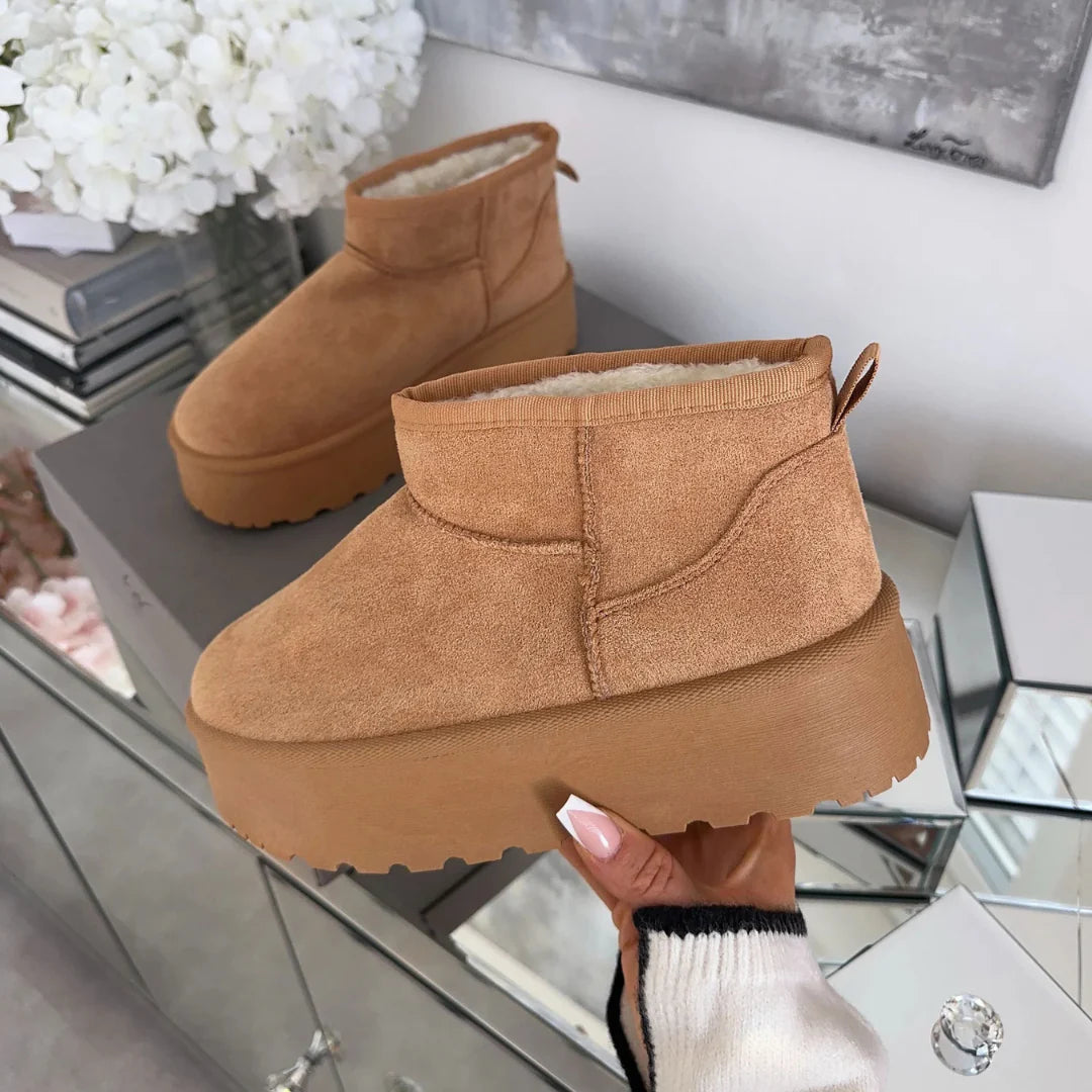 Gefütterte Plateau-Stiefel für Damen