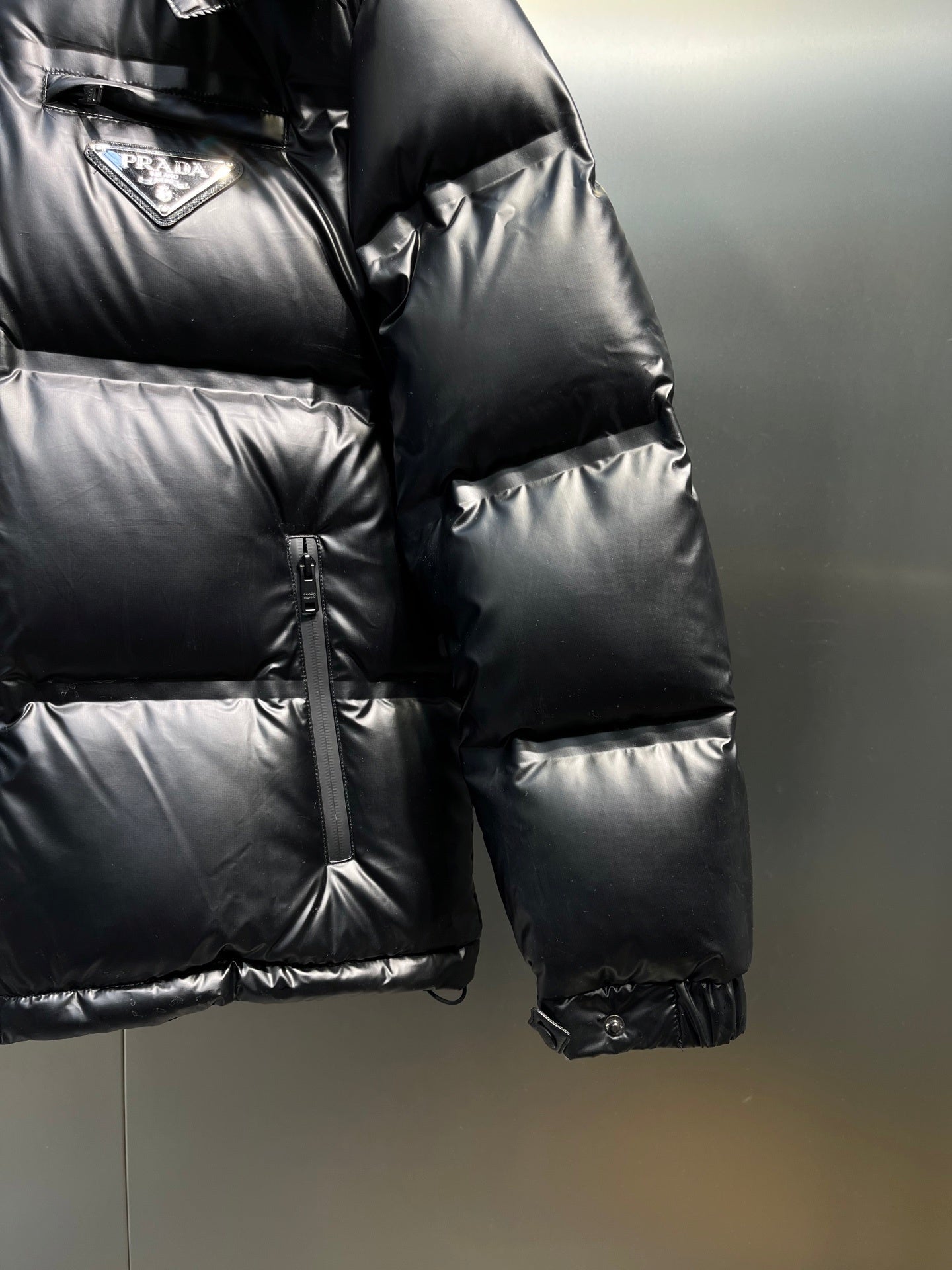 Auravia - PR Winter J