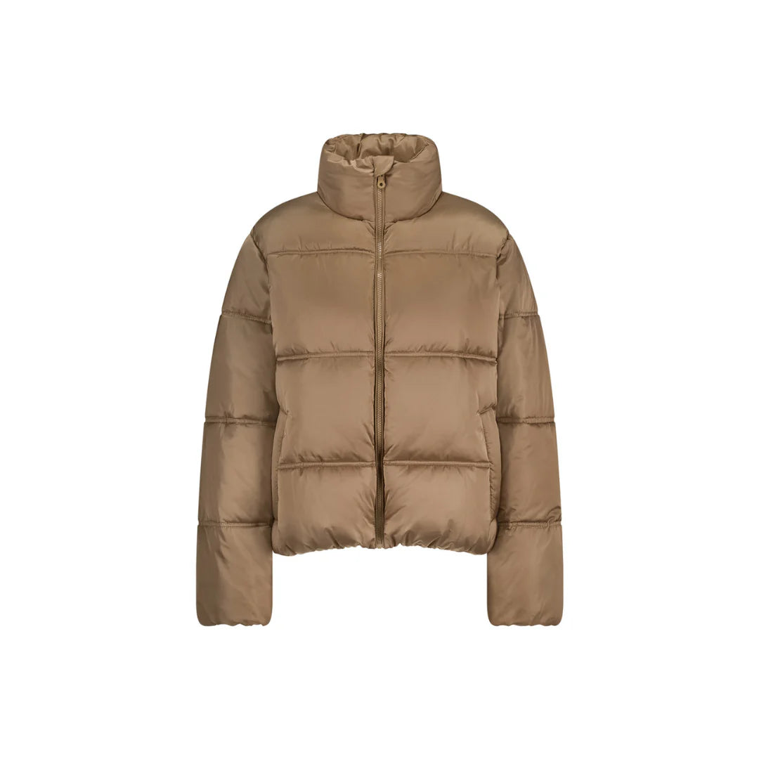 Kurze Pufferjacke Damen | Isolierende Außenschicht